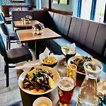 Reenskaug Hotel 3*