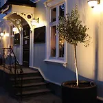 Hotel Reenskaug 3*