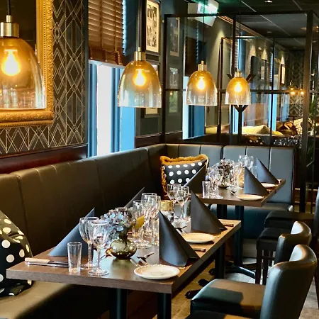 Reenskaug Hotel 3*