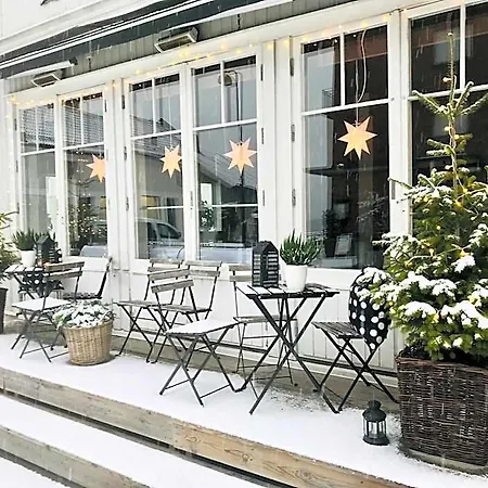 Reenskaug Hotel 3*