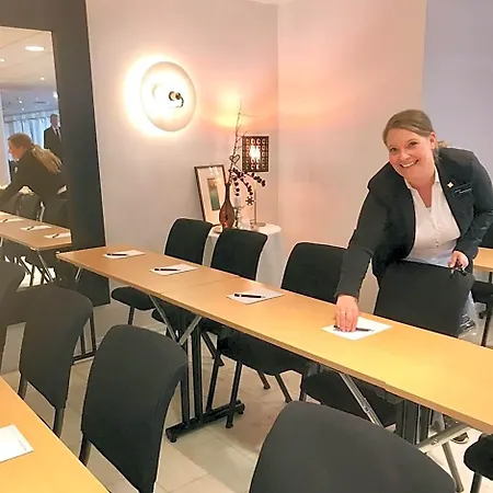 Reenskaug Hotel 3*