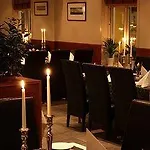 Hotel Reenskaug 3*